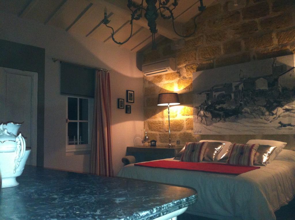 Hotel Le Moulin De Saint Laurent Zimmer foto