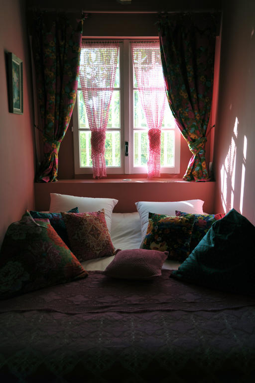 Hotel Le Moulin De Saint Laurent Zimmer foto